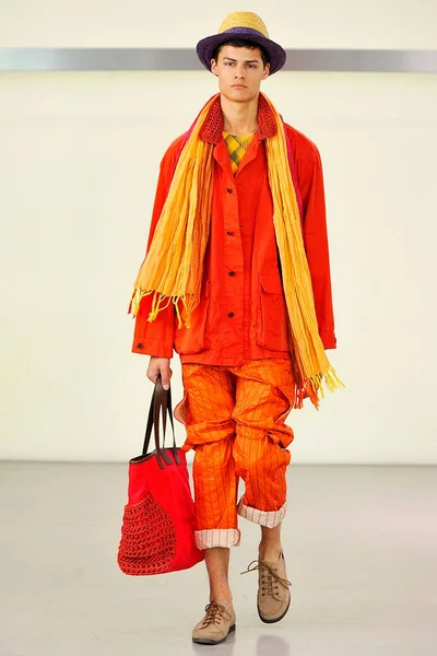 Look 6
